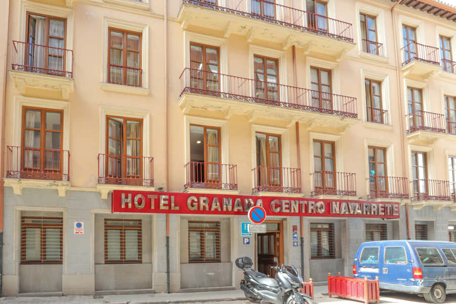 fachada Hotel Granada Centrol